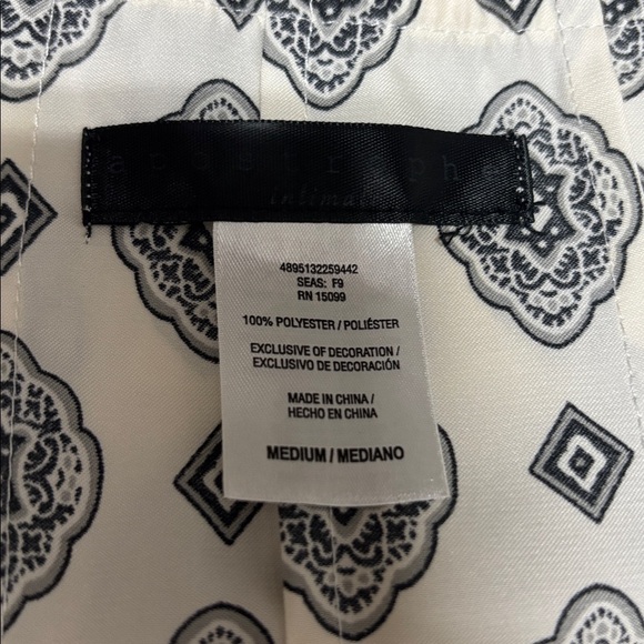 Apostrophe Intimates Elegant Pullover Lace Slip Dress Lingerie Size Medium - Picture 8 of 8